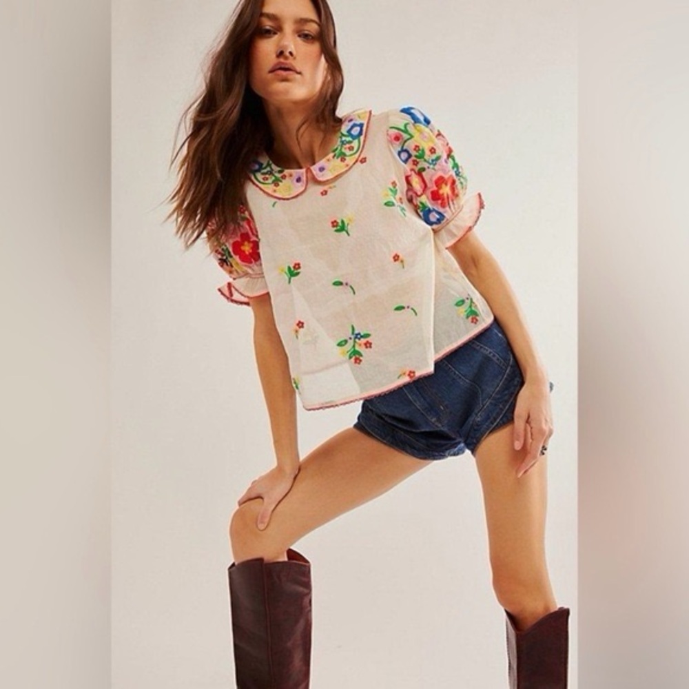 Free People Women's White Flowers Of Love Top- Size Medium